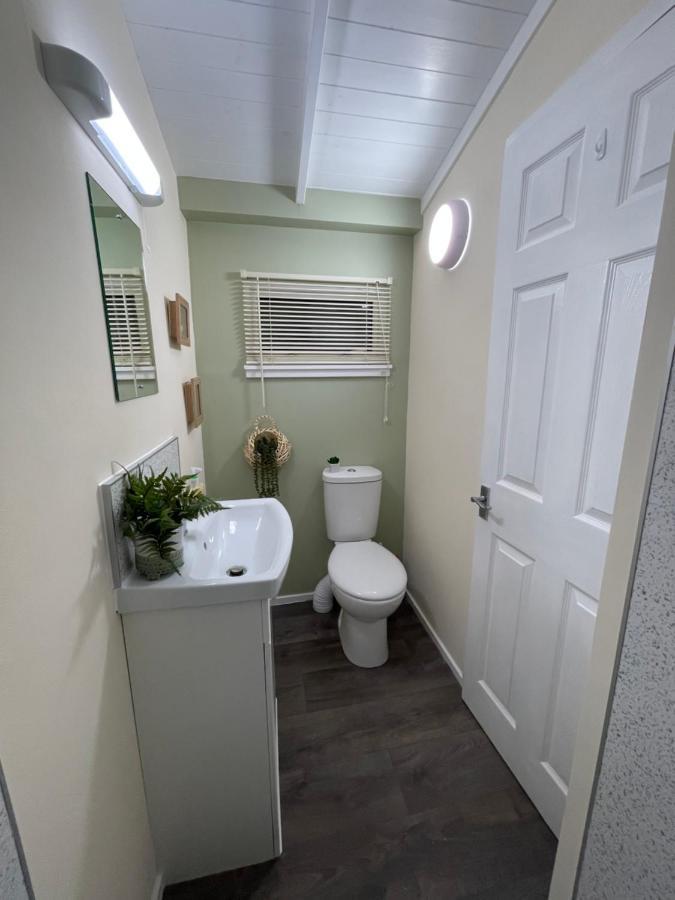 Kevara Shepherds Hut Finstown Экстерьер фото